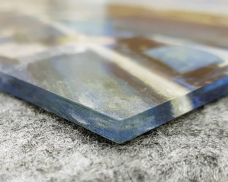 Acrylic glass (Waterproof methyl metacreylate)  4