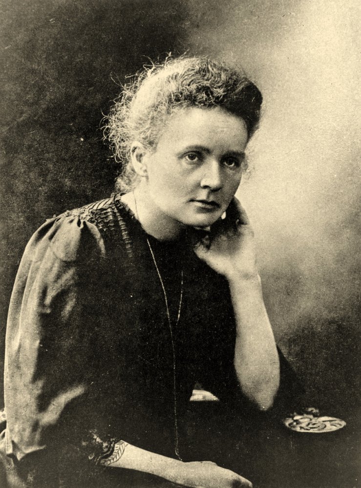 portrait-of-marie-curie-c-1901-by-french-photographer