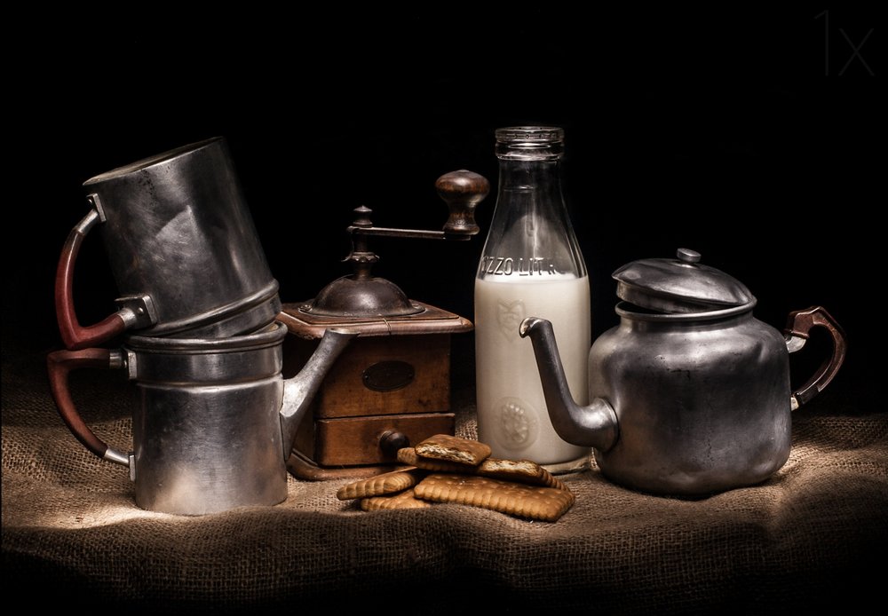 Vintage Coffee Morning by Annalisa Raggio