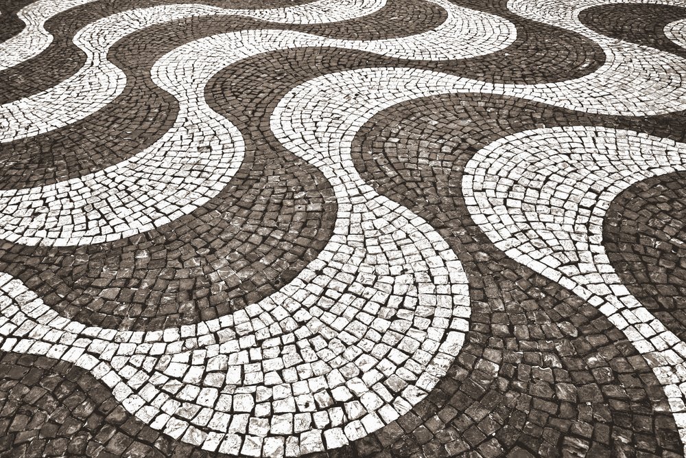 Wavy Cobblestone Pattern by Christina Sillen