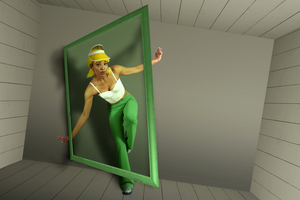 Through the Green Frame by Christine von Diepenbroek