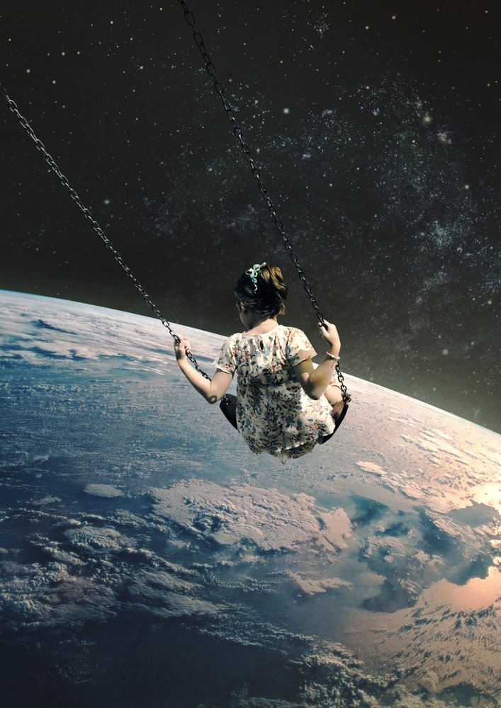 Dream Swing Over Earth by Fran Rodríguez
