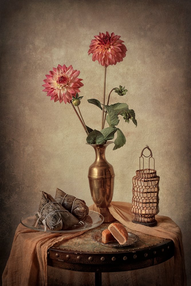 Dahlias Mid-Autumn Treats by Lydia Jacobs