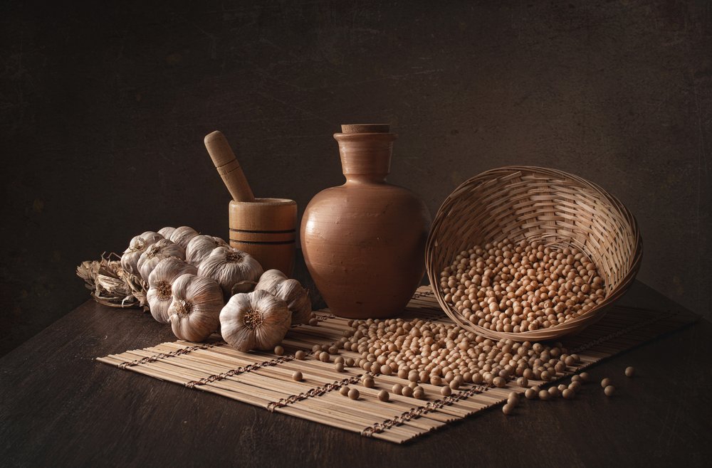 Rustic Garlic and Chickpeas by Margareth Perfoncio
