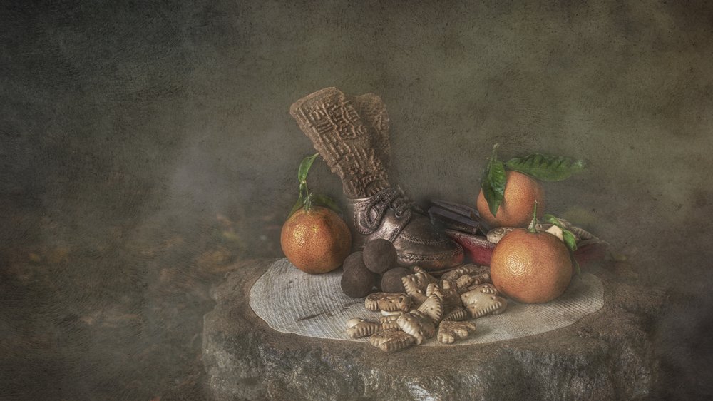 Rustic Oranges and Cookies by Marie-anne Stas