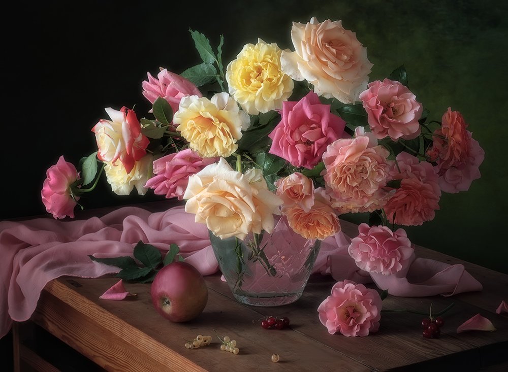 Romantic Rose Bouquet by Tatyana Skorokhod