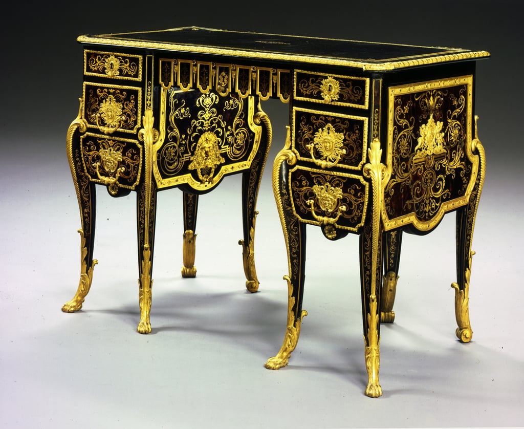 Louis on sale xiv desk