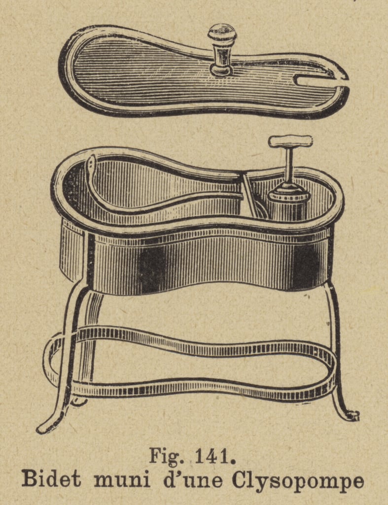 Bidet fitted with an enema pump by German School