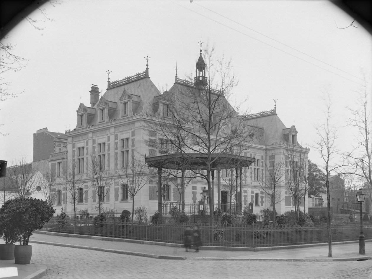 Town Hall, c.1886-90 by Adolphe Giraudon