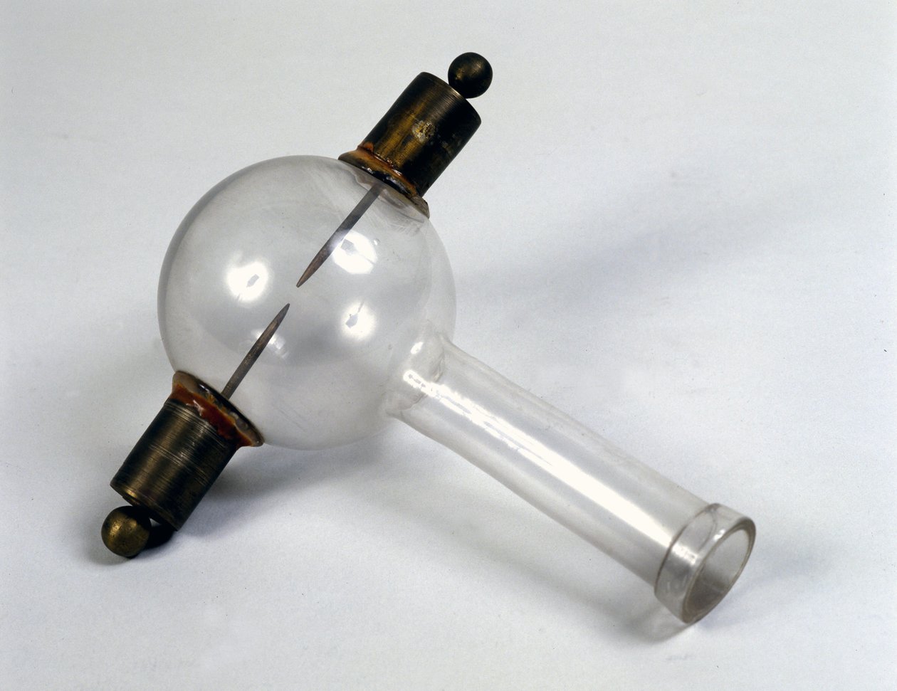 The electric gun of Alessandro Volta used to ignite methane by Alessandro Volta