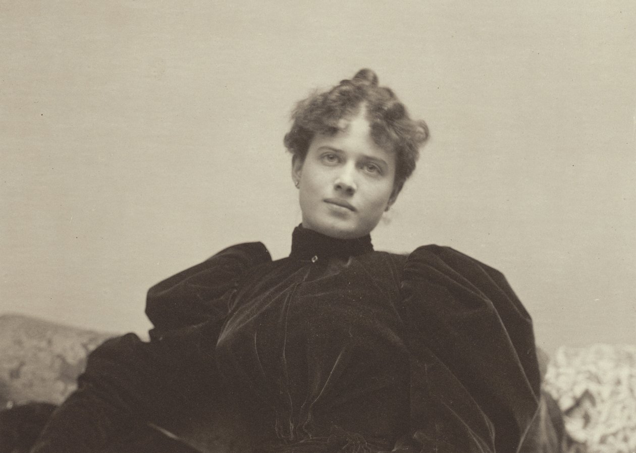 Miss Isaacs by Alfred Stieglitz