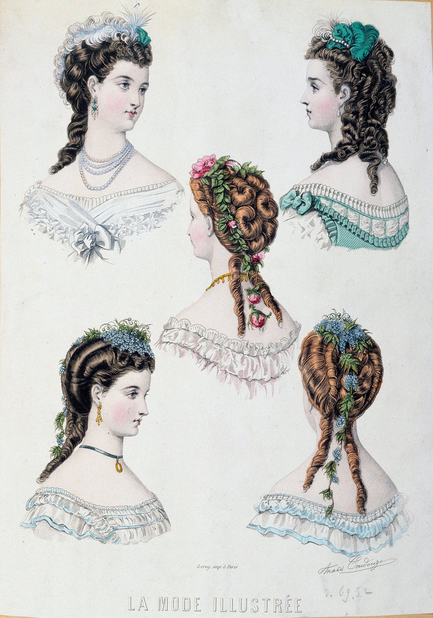 Five hairstyles of women by Anais Toudouze