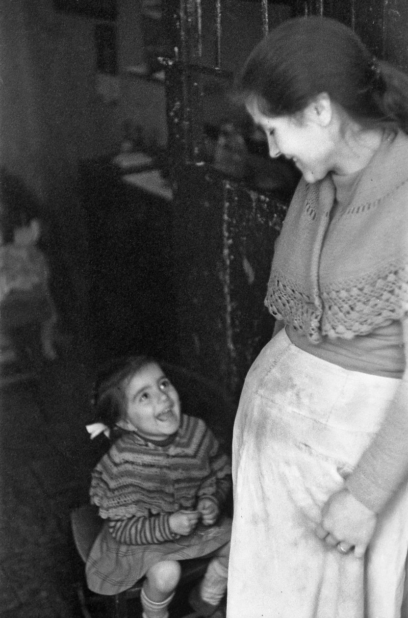 Crotone - Mother and Daughter by Ando Gilardi