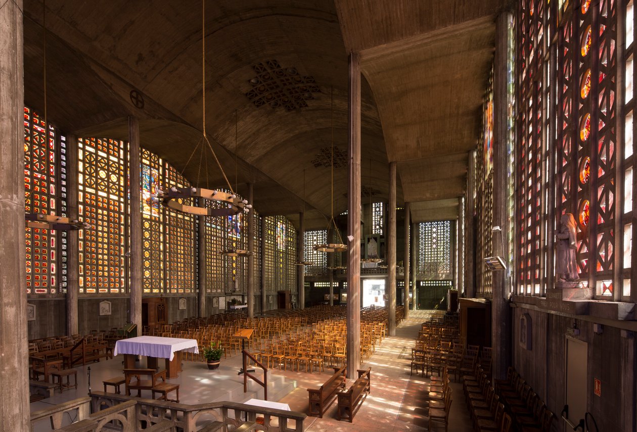 Church of Our Lady of Consolation by Auguste & Gustave (1876 1952) Perret