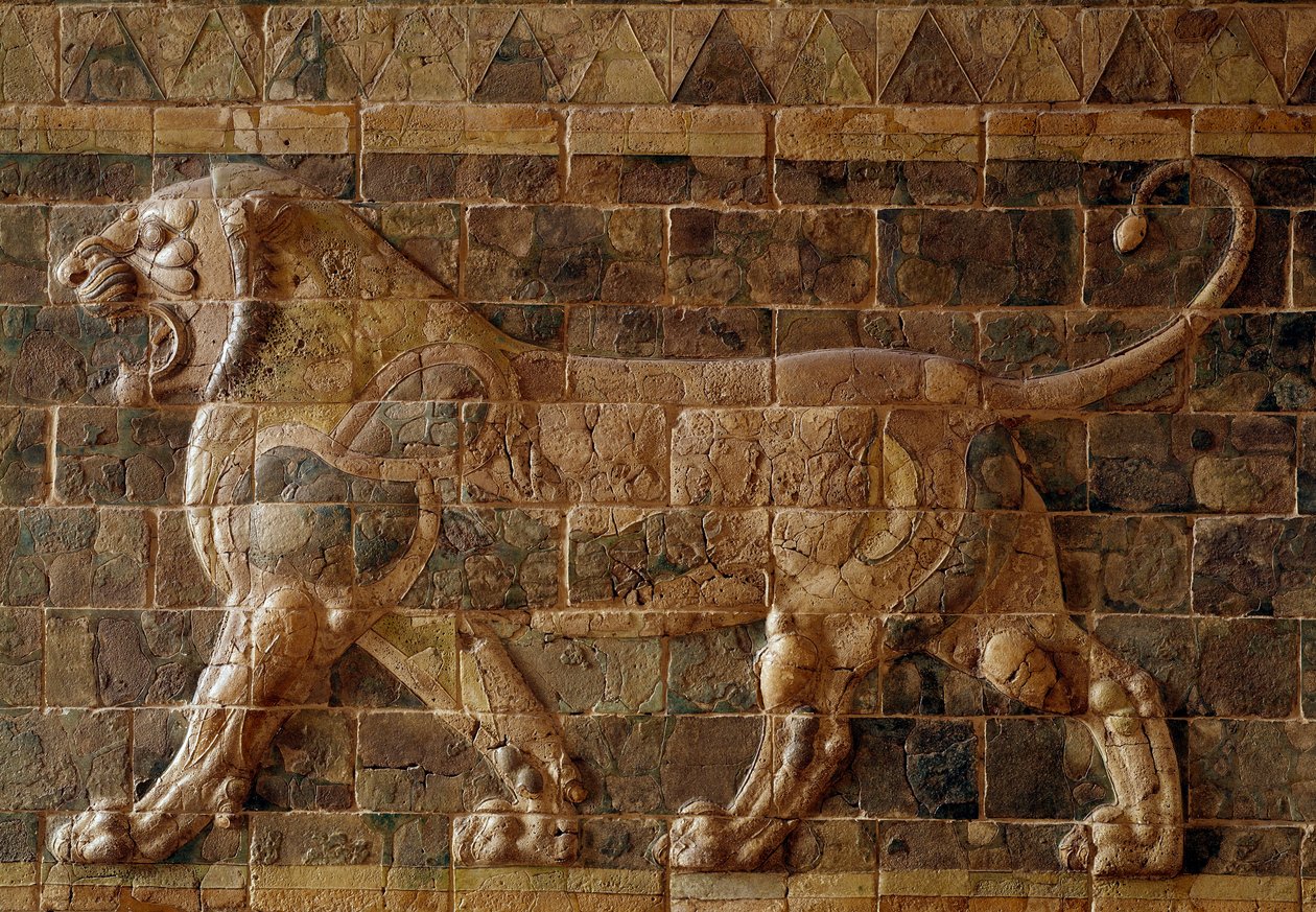 大流行中！ Detail bricks of lion mosaic a depicting Gate Ishtar the of 絵画