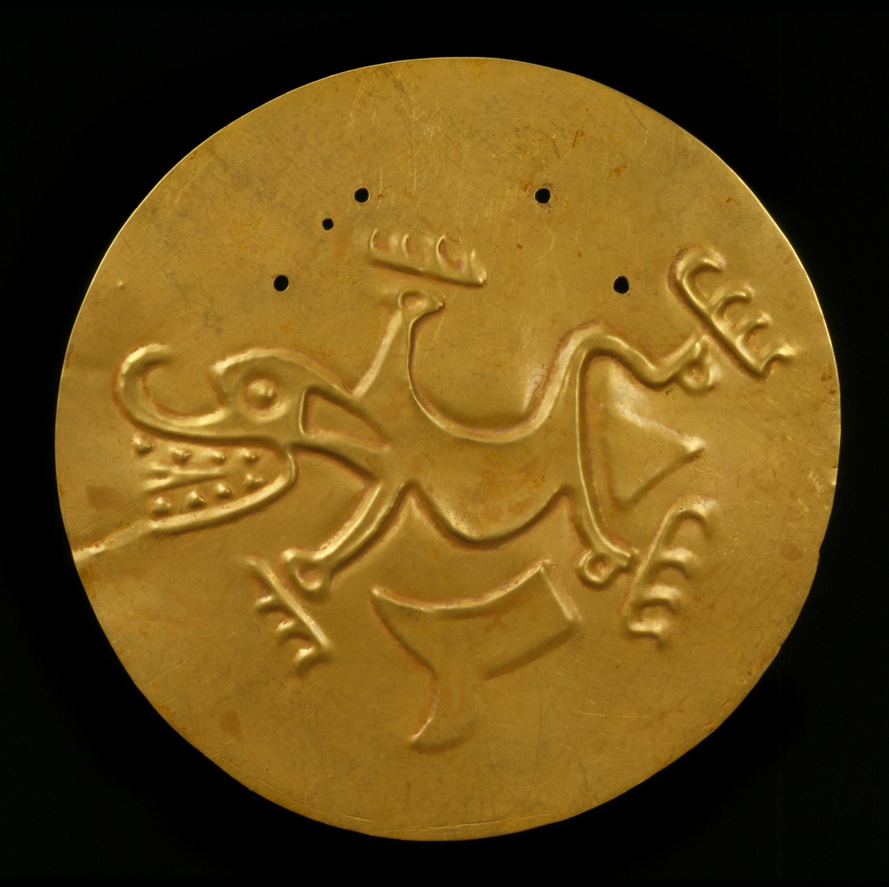 Disk Pectoral with Crocodile by Coclé Gran