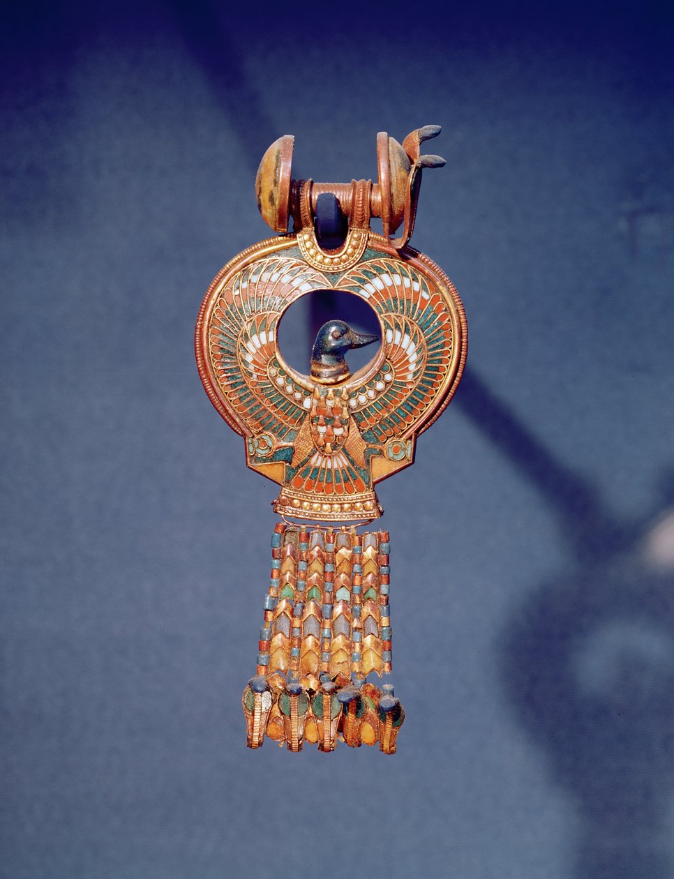 Left Earring from a Pair of Earrings with a Bluebird, from the Tomb of Tutankhamun, Valley of the Kings, Thebes, c.1347-37 BC by Egyptian 18th Dynasty
