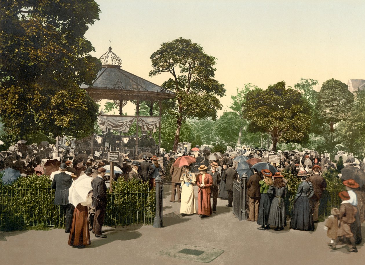 Valley Gardens, Harrogate, pub. 1900 by English School