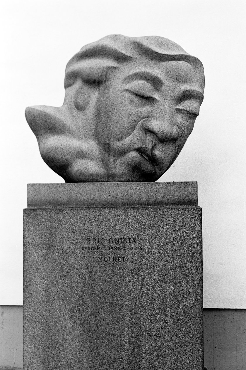 Sculpture by Eric Gnista 