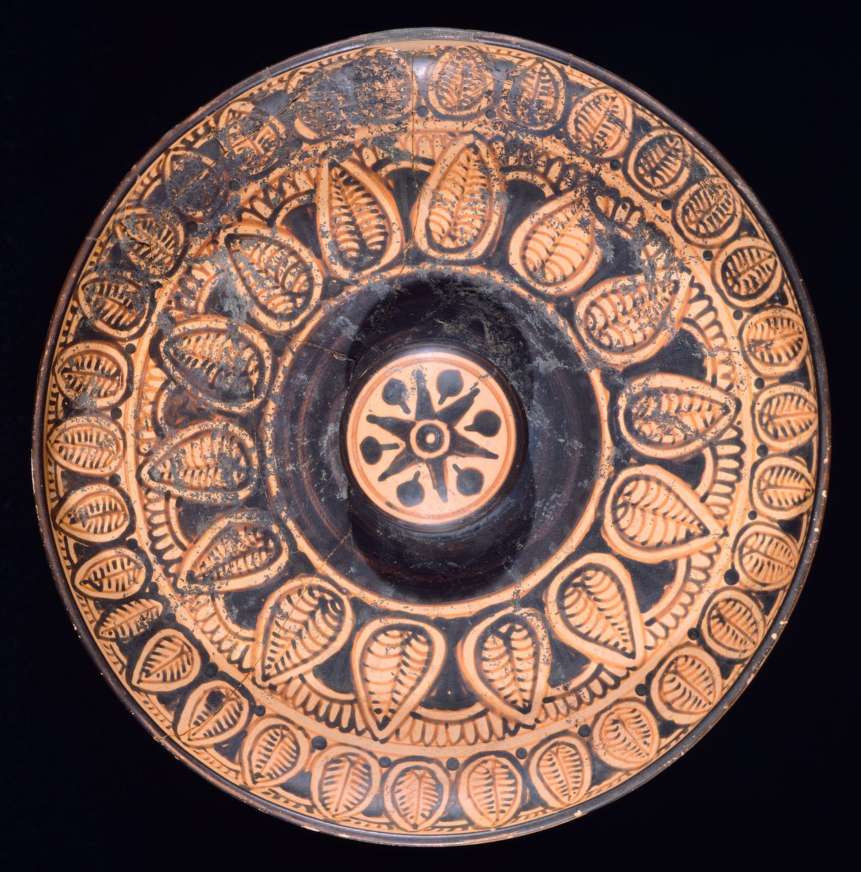 Patera. Red-figure pottery from Spina. Etruscan Civilization, 4th Century BC by Etruscan