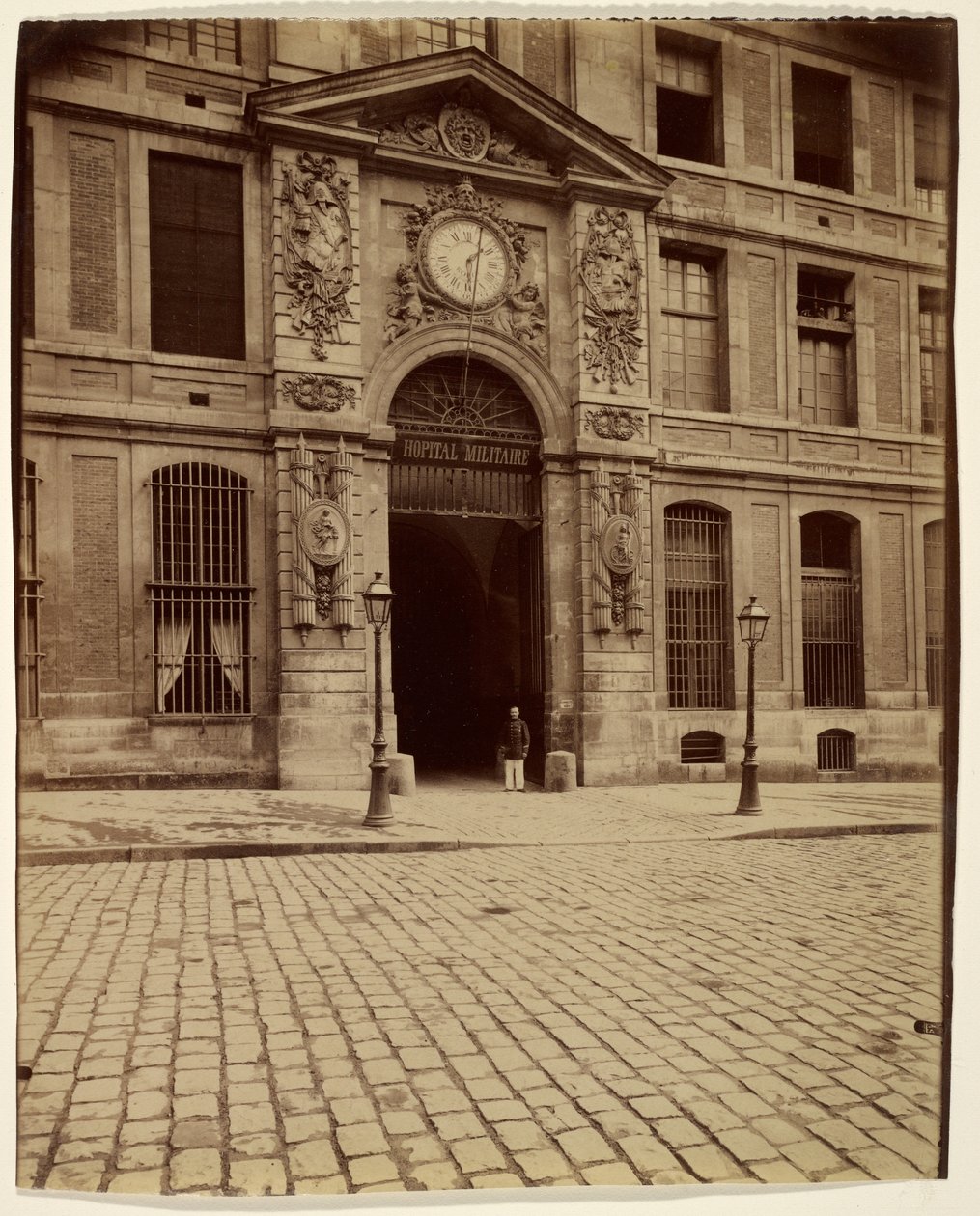 Doorway, rue de l