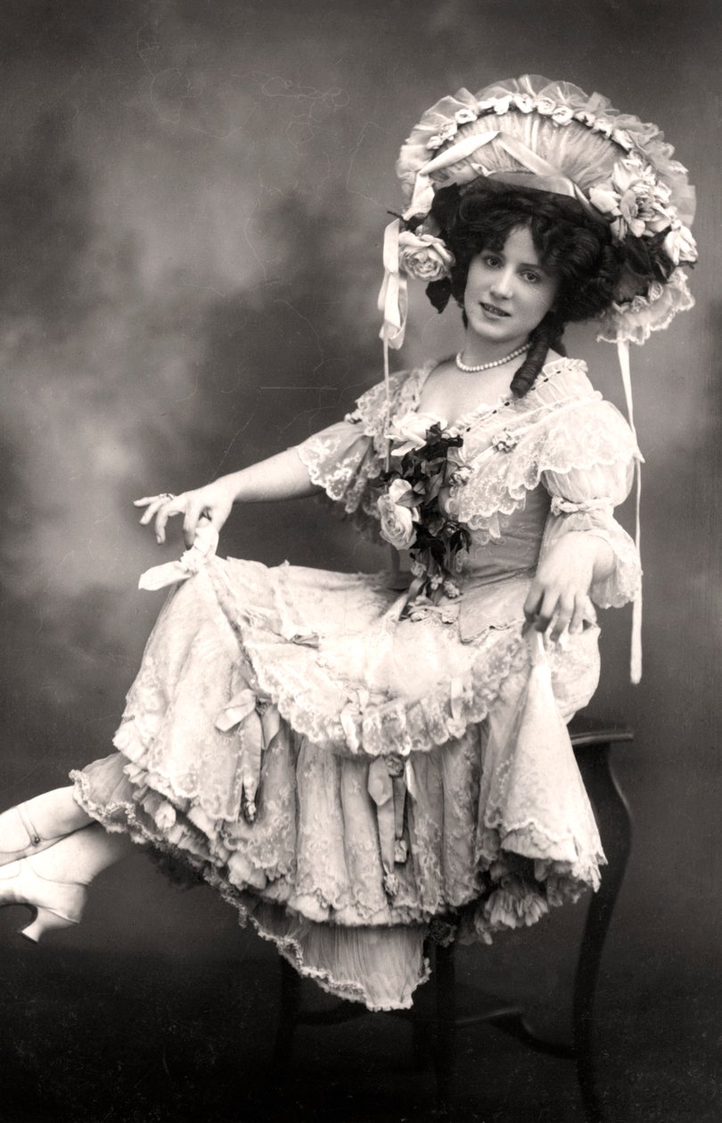 Fanny Dango, singer and dancer by Foulsham and Banfield