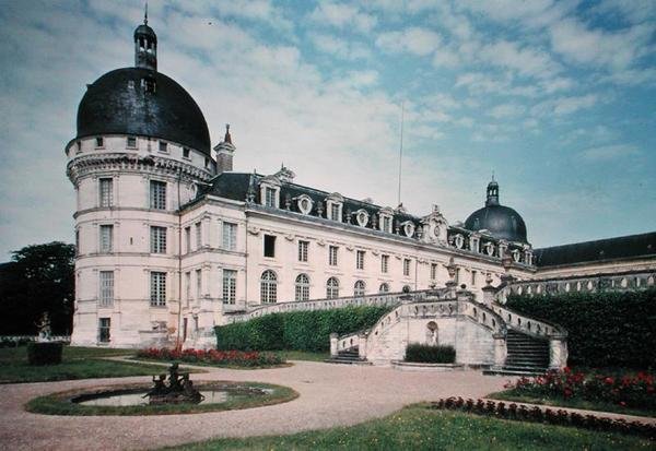 View of the North-East facade and the double-return stairs, building begun in 1540 by French School
