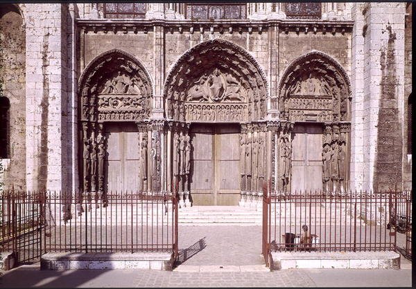 West facade with the three doors of the Royal Portal depicting the Ascension, Christ in Majesty with the Symbols of the Evangelists and the Apostles and the Madonna and Child Enthroned by French School