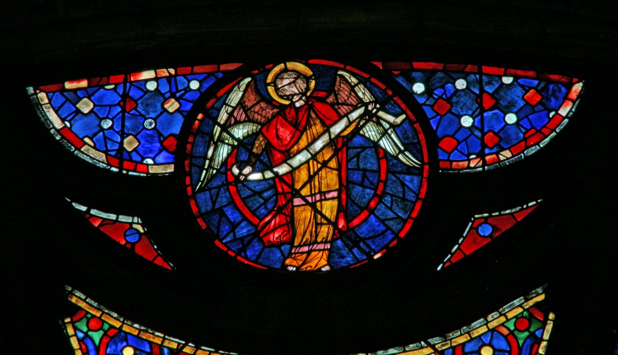 Window w115 depicting an angel by French School