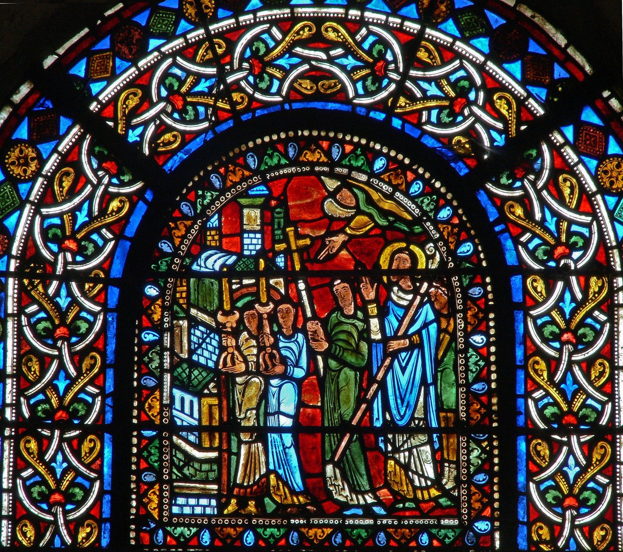 Window wXXI depicting a border panel (C12) and a procession by French School