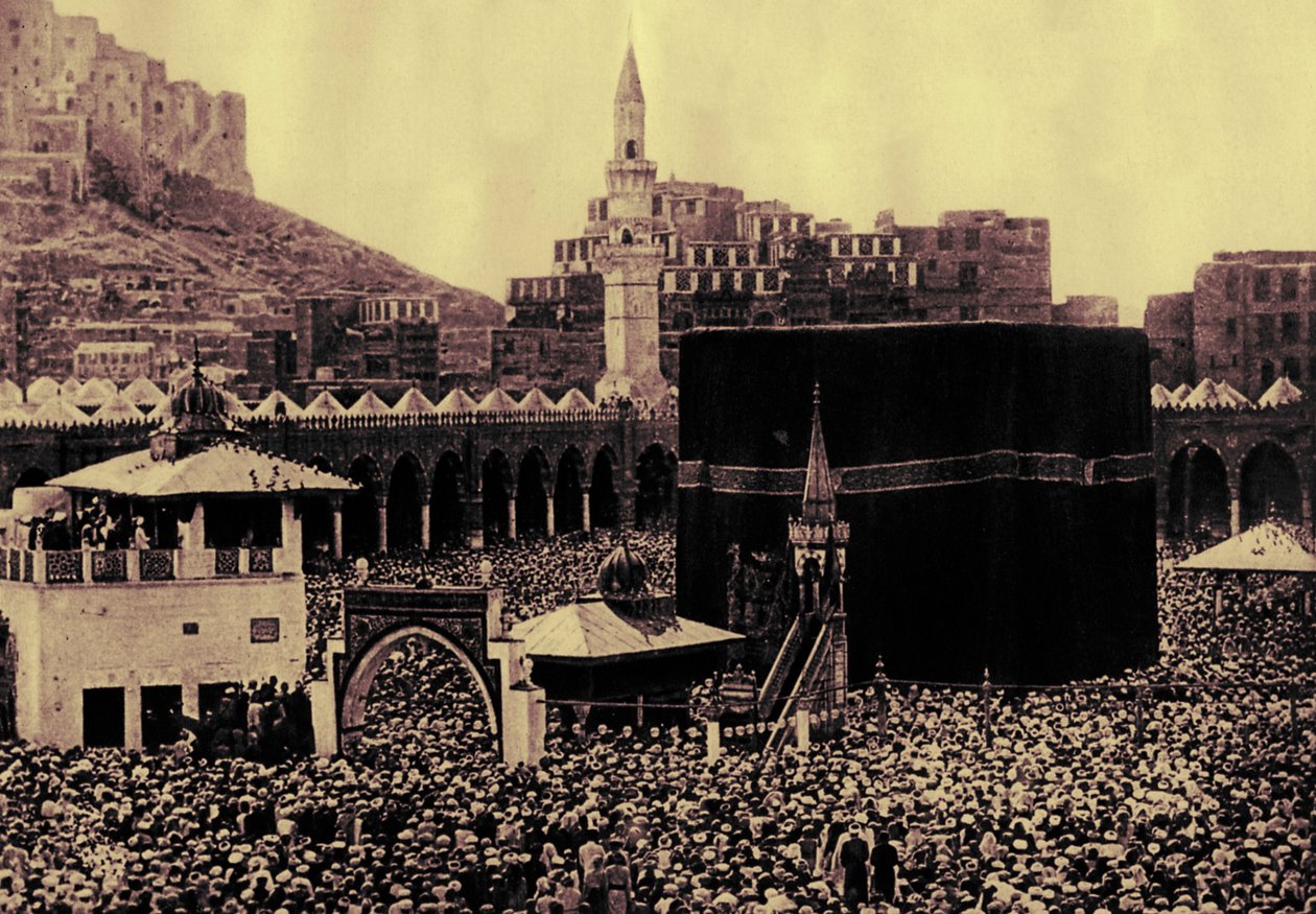 Pilgrims at the Kaaba, illustration from 