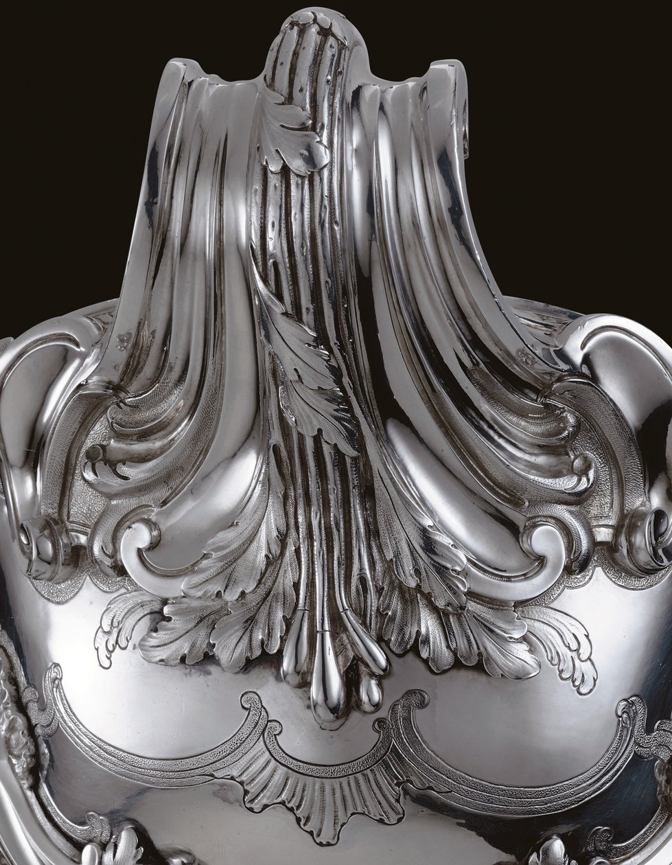Detail of a Louis XV tureen, cover and liner by Honore de Balzac