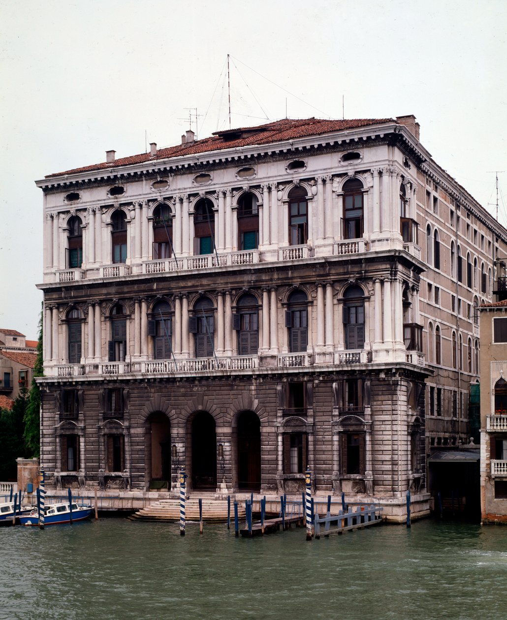Palazzo corner discount