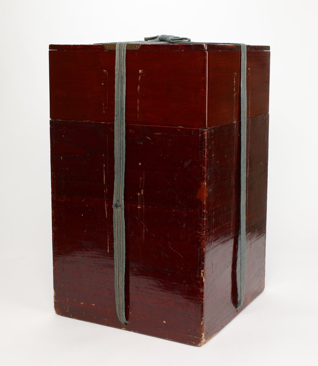 Inner Storage Box for Tea-Leaf Storage Jar and Accoutrements, 1615-1868 by Japanese School