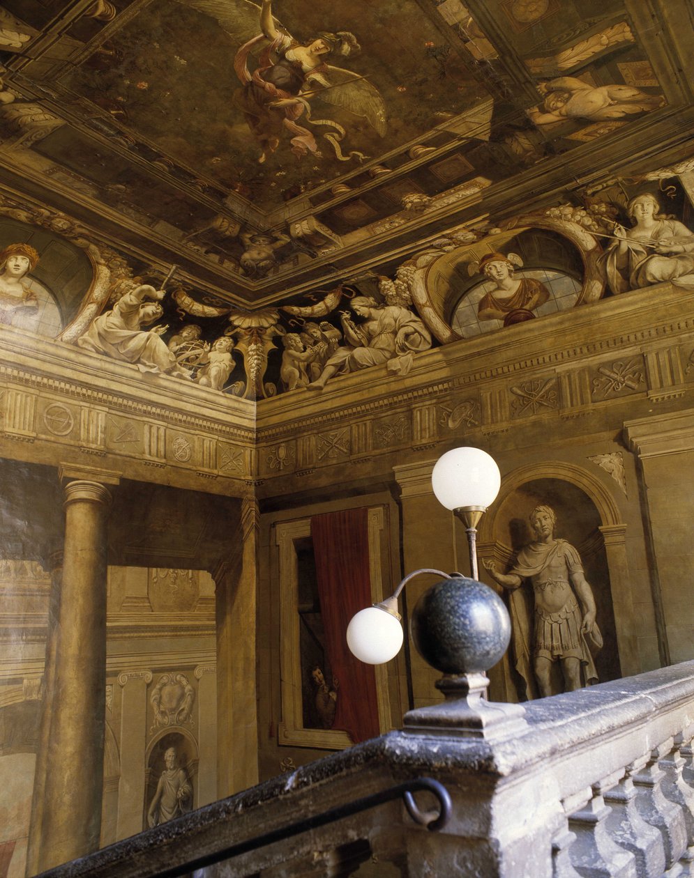 Baroque architecture: staircase painted in trompe l