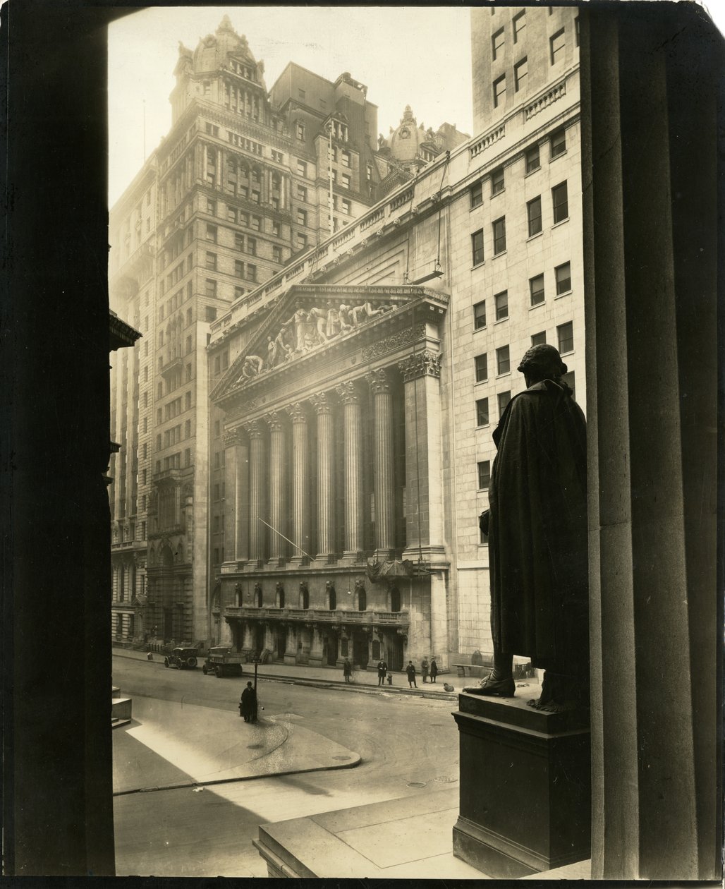 Broad St from Treasury Building, New York, USA, c.1905-40 by Jessie Tarbox Beals
