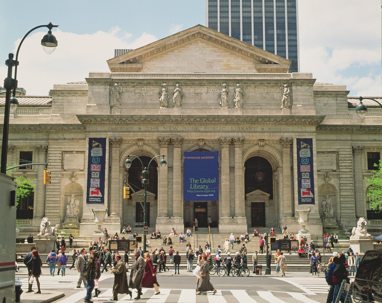 Detail of the facade of the New York Public Library, opened in 1911 by John and Hastings, Thomas Carrere