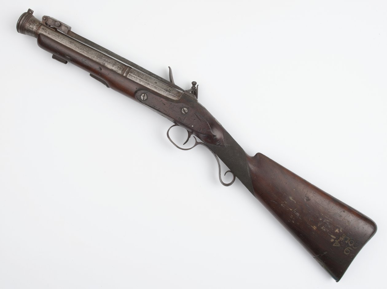 Blunderbuss with spring bayonet issued to Irish Volunteers, c.1815 by Joseph Wood