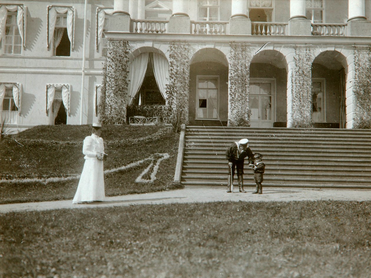 Tsarina Alexandra Fyodorovna with Tsarevich Alexei of Russia, c1907-c1910 by K. von Hahn