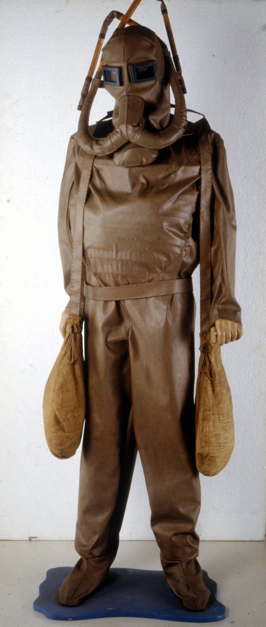 Model of a suit made from the model designed by Leonardo da Vinci (Museum of Science and Technology, Milan) by Leonardo da (after) Vinci