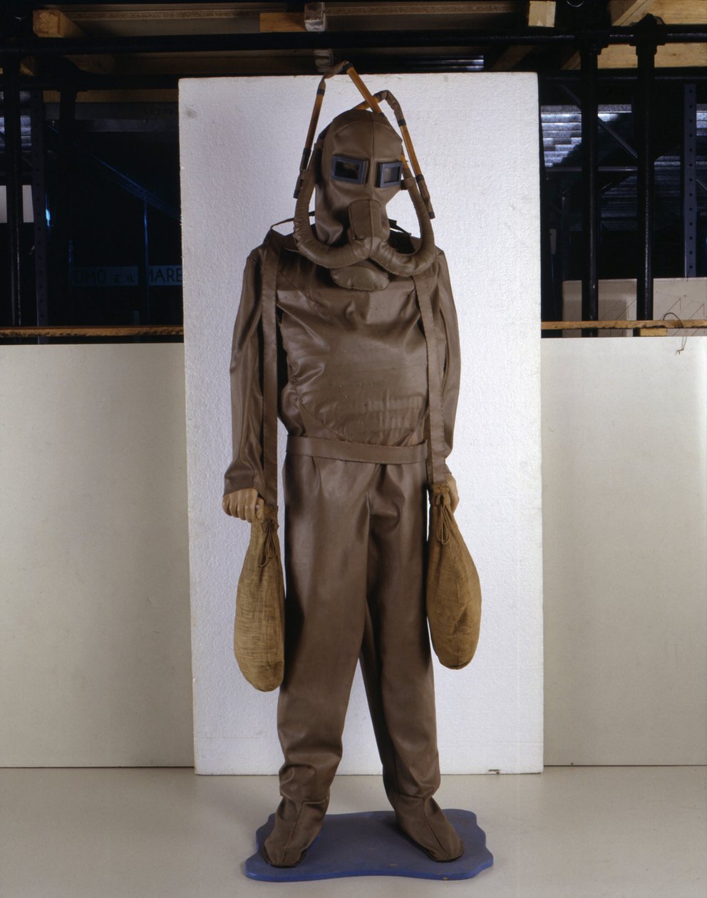 Scuba Gear Leonardo Da Vinci