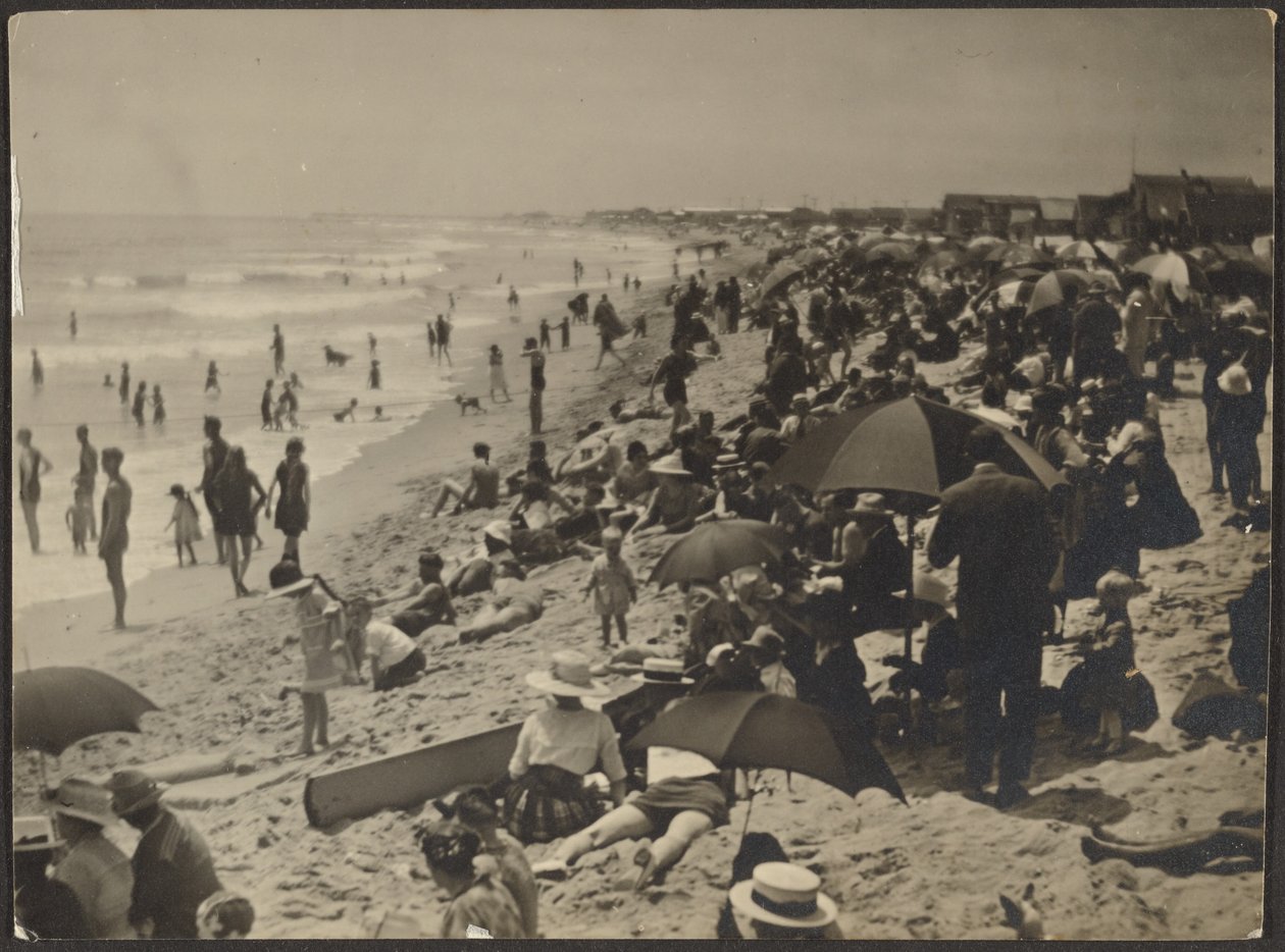Beach Scene by Louis Fleckenstein