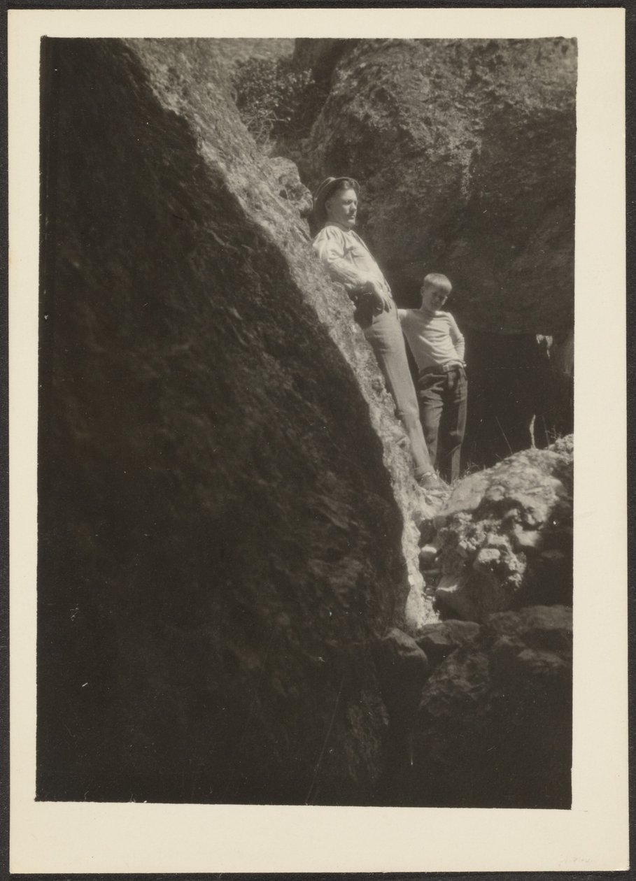 Figures in Sunlight on Rocks by Louis Fleckenstein