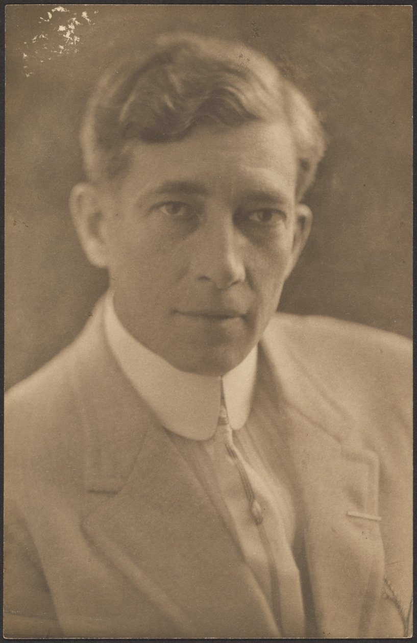 [Man in Light Suit] by Louis Fleckenstein