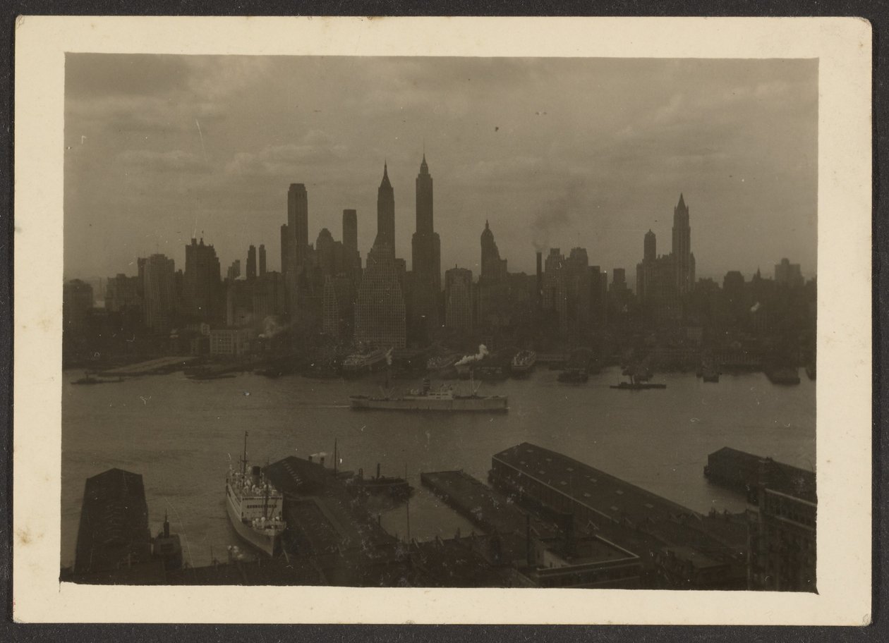 New York by Louis Fleckenstein