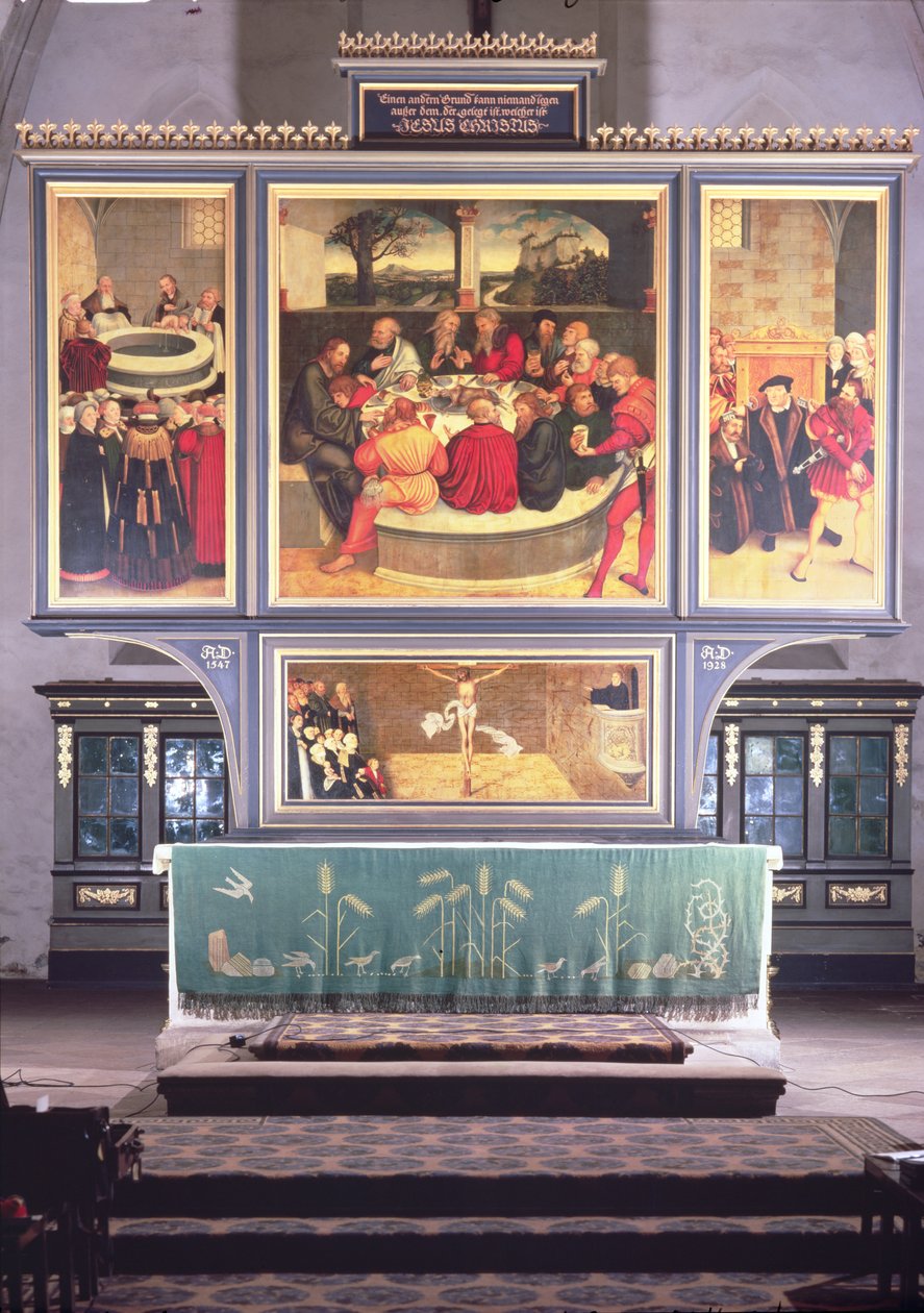 Altar with a Triptych depicting: left panel, Philipp Melanchthon performing a baptism assisted by Martin Luther; centre panel, the Last Supper with Luther amongst the Apostles by Lucas Cranach the Elder