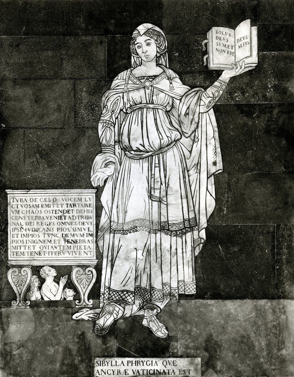 Paving (detail) depicting the Phrygian Sibyl by Luigi di Rugieri