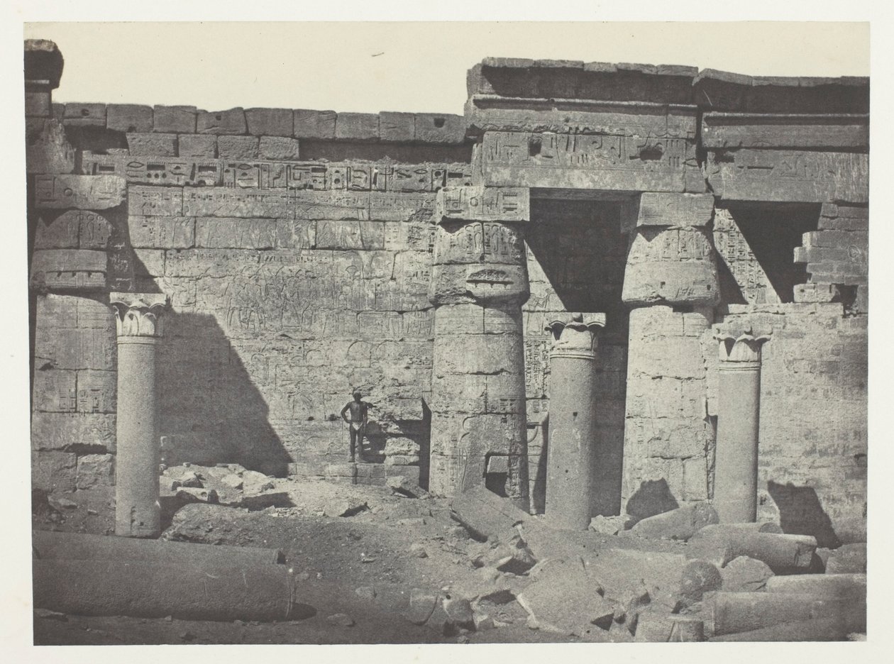 Medinet-Habu, Peristyle of the Palace of Ramses-Miamun; Thebes by Maxime Du Camp