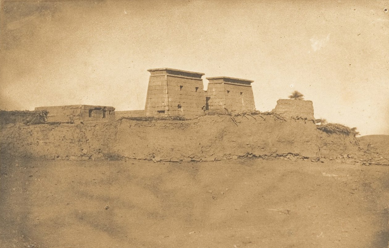 Vue des Pylones du Temple Khons et d