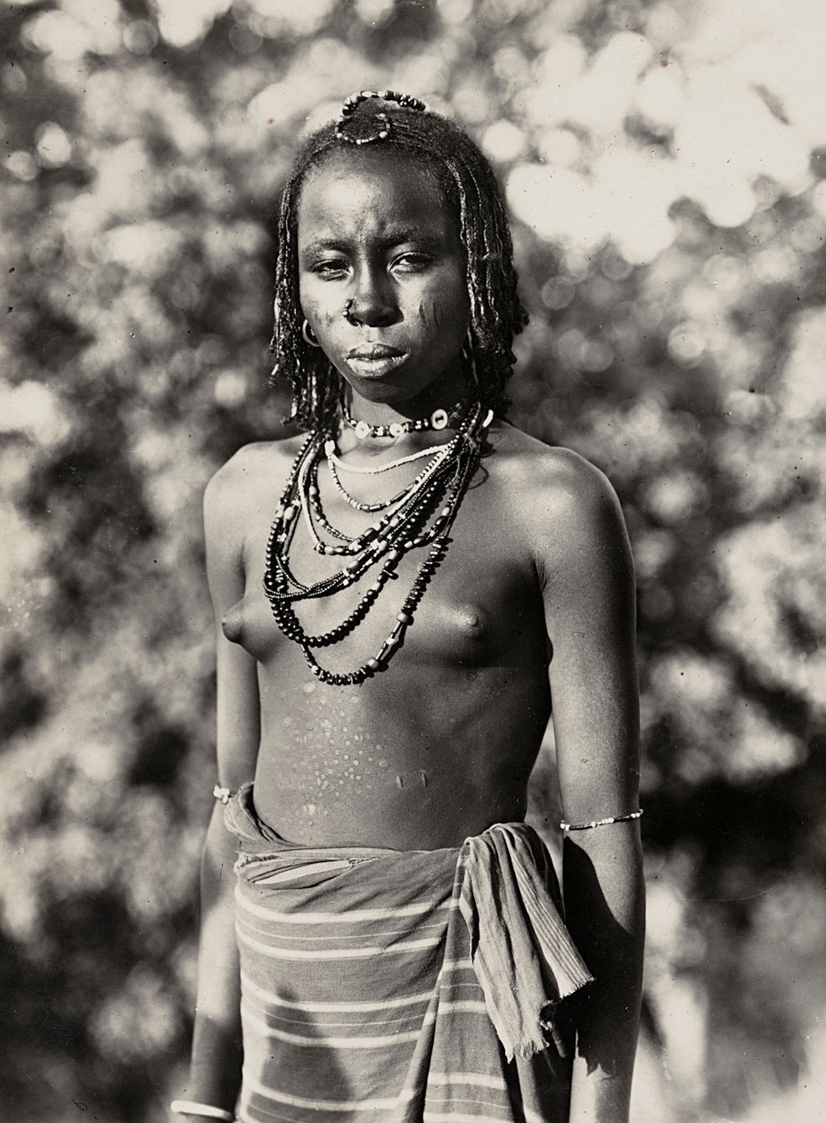 Building an Empire in the Fascist age: a Baria girl, 1936 by Modestino Baldinetti